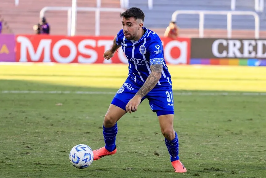 agustin-auzmendi-marco-el-primero-para-godoy-cruz_w862
